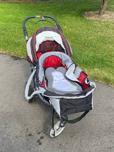 lot 331 image: Teutonia Jogging Stroller Spirit S3 with Bassinet