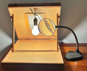 lot 34 image: Vintage Editing Table with Light, Magnifier, and Carrying Case