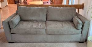 lot 7 image: Grey Bauhaus Upholstered Sofa