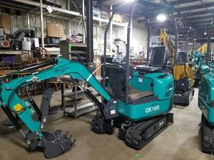 lot 14 image: 2025 CFG Industrial QK16R Compact Gasoline-Powered