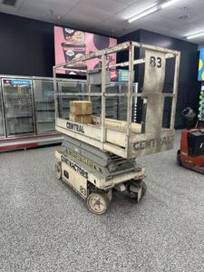 lot 89 image: Sky Jack SJIII Series Narrow Isle Scissors Lift
