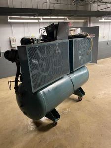 lot 90 image: Curtis Toledo Air Compressor MD# ES150