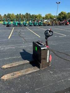 lot 92 image: Raymond 8210 Electric Motorized Walkie Pallet Jack