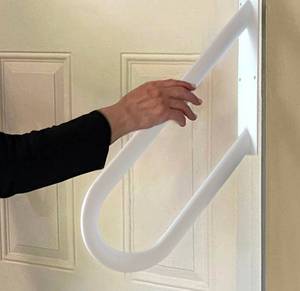 lot 266 image: Wall Mounted Handrail for Steps in Home Steps and Garage 18.9 White $39.99 Retail - Brand New