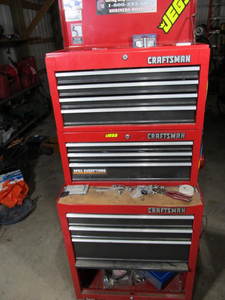 lot 7 image: Large Tool Box