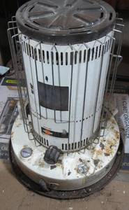 lot 49 image: Heater
