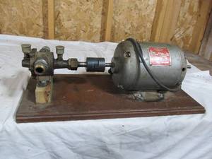 lot 53 image: Pump and Motor