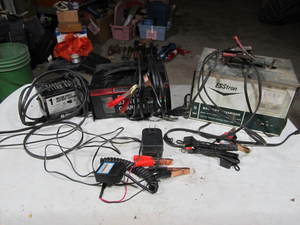 lot 103 image: Battery Accessories