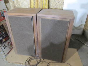 lot 110 image: Pair of Speakers