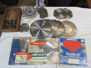 lot 189 image: 8 Saw Blades