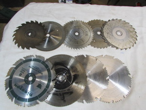 lot 190 image: Saw Blades