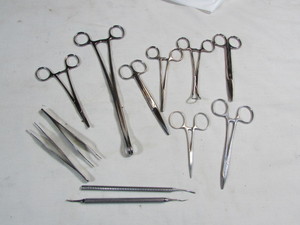 lot 239 image: Medical Pliers, Tweezers
