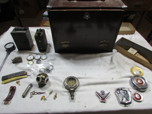 lot 254 image: Vintage Lot