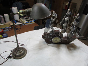 lot 267 image: Vintage Ship Clock & Brass Lamp