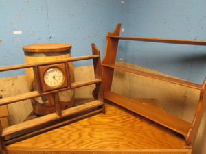 lot 271 image: Home Decor