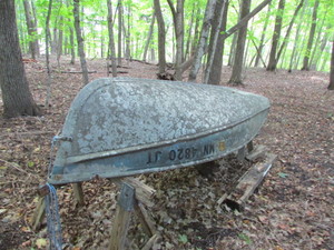 lot 4 image: Boat