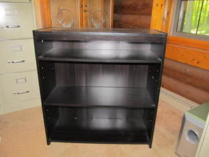 lot 312 image: Book Shelf