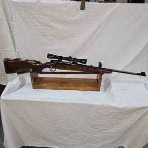 lot 25 image: Winchester Pre 64, 30-06 Rifle with ERA Weaver K4 Scope and Mounts