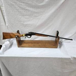 lot 32 image: J Stevens Crackshot 26, 22 LR, Very Nice Condition