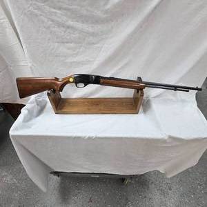 lot 36 image: Remington 552 Speedmaster 22, Very Nice