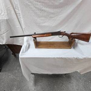 lot 42 image: Winchester 37A, 20Ga, Single Shot