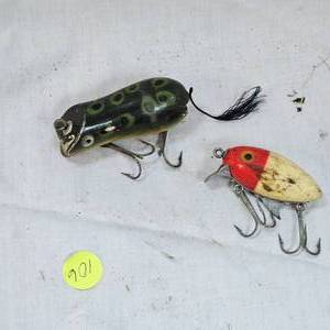 lot 106 image: Shakespeare Wooden Genuine Swimming Mouse in Frog Pattern and Clarks Water Scout 300