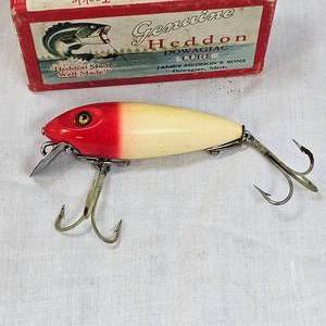 lot 54 image: Heddon River Runt in Heddon Dowagiac Lure Box