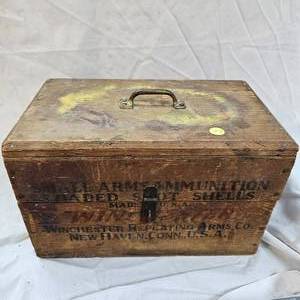 lot 57 image: Winchester 1930s Wooden Shipping CrateTool Box