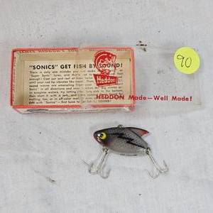 lot 90 image: Rare Vintage Heddon SuperSOnic in Box as New, 1960s