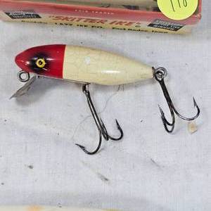 lot 118 image: Plueger RedWhite Pal-O-Matic & Original Skitter Ike