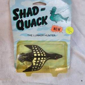 lot 125 image: Like New in Wrapper, Origianl Shad Quack Loon