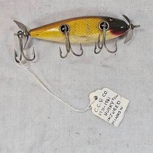 lot 129 image: Creek Chub CCB Co, 1931-1961 Husky Injured Minnow, As New Condition