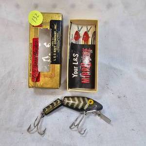 lot 132 image: Original Like New L&S Bassmaster Mirro Lure, Original Box and Manual