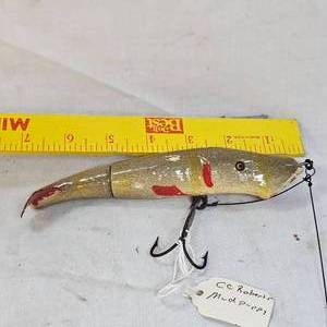 lot 136 image: Creek Chub Roberto Mud Puppy