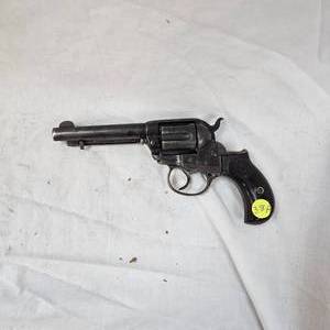 lot 38A image: Colt 1877 Lightning, 41 Cal, Double Action Revolver, MFG in 1901