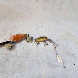 lot 146 image: F Wood Mfg Co Deeper Doodle and Vintage Heddon Deep G Lure