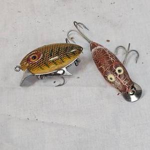 lot 152 image: Heddon Widget River Runt & Clark Water Scout Lure, like new