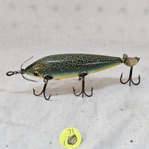 lot 171 image: Heddon 150 Original Glass Eyes, L-Rig Lure