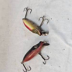 lot 173 image: Heddon River Runt Floater and Spook Runt