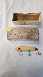 lot 52 image: Vintage Heddon Original Vamp with Box