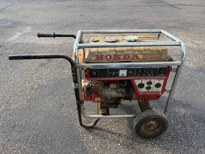 Honda EMS4000 Portable Generator on Wheels
