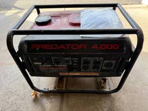 lot 6 image: Predator 4000 Generator 3200 Running4000 Peak Watts with Manual