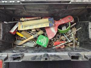lot 42 image: Master Mechanic 19 Inch Tool Box with Mixed Hand Tools and Drill Bit Set