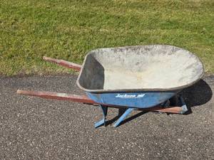 lot 46 image: Jackson Professional Tools Steel Wheelbarrow