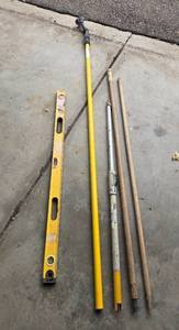 lot 78 image: Set of Extension Poles and 24-Inch Spirit Level