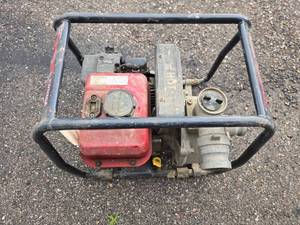 lot 87 image: Kawasaki KWN20A Portable Water Pump