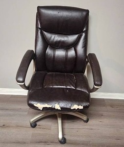 lot 163 image: Used Brown Faux Leather Office Chair with Peeling Seat