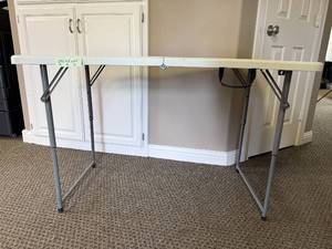lot 223 image: PDG Folding Table 29x48x24 Inch with Carry Handle