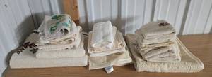 lot 245 image: Collection of Assorted Cream Hand Towels and Washcloths