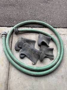 lot 306 image: Heavy Duty Green Water Hose with 4 Rubber Boot Protectors